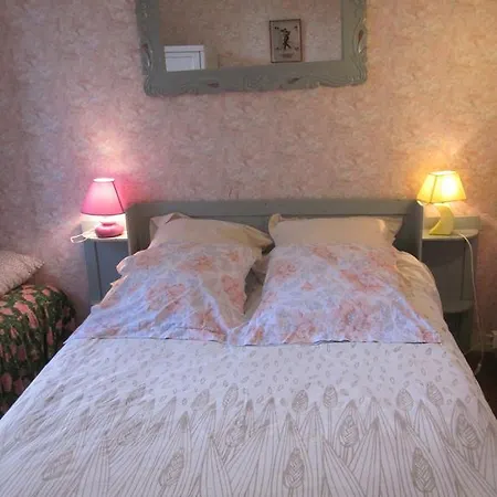 Des Dispo Juil A Dec,,,,mer A 200m ,,,,dans Le Quartier Calme De Meme En Ete,,,,espace, Nature,,,,,,,avec Ecureuils, Tourterelles Villa Ronce-les-Bains