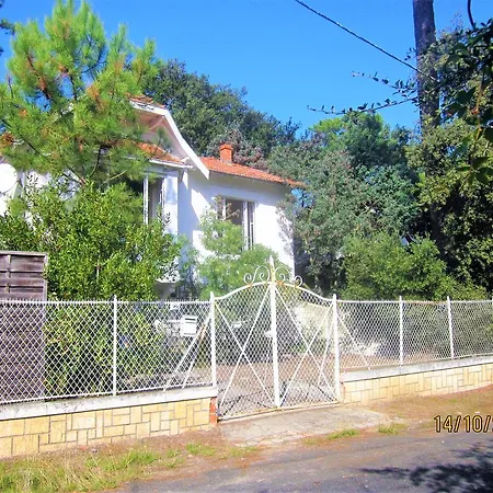 Des Dispo Juil A Dec,,,,mer A 200m ,,,,dans Le Quartier Calme De Meme En Ete,,,,espace, Nature,,,,,,,avec Ecureuils, Tourterelles Ronce-les-Bains